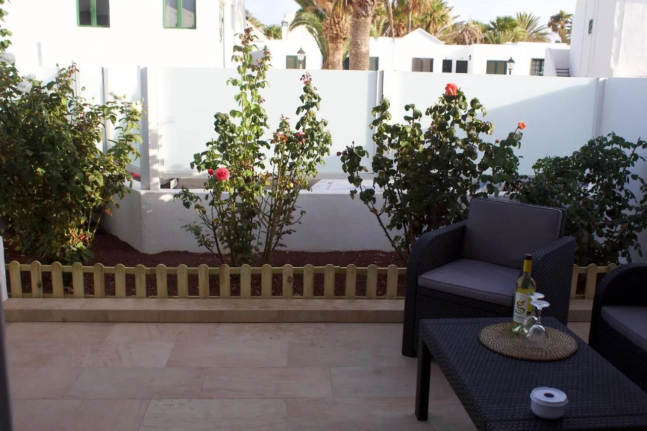 Apartamento Nina Tias 0*,